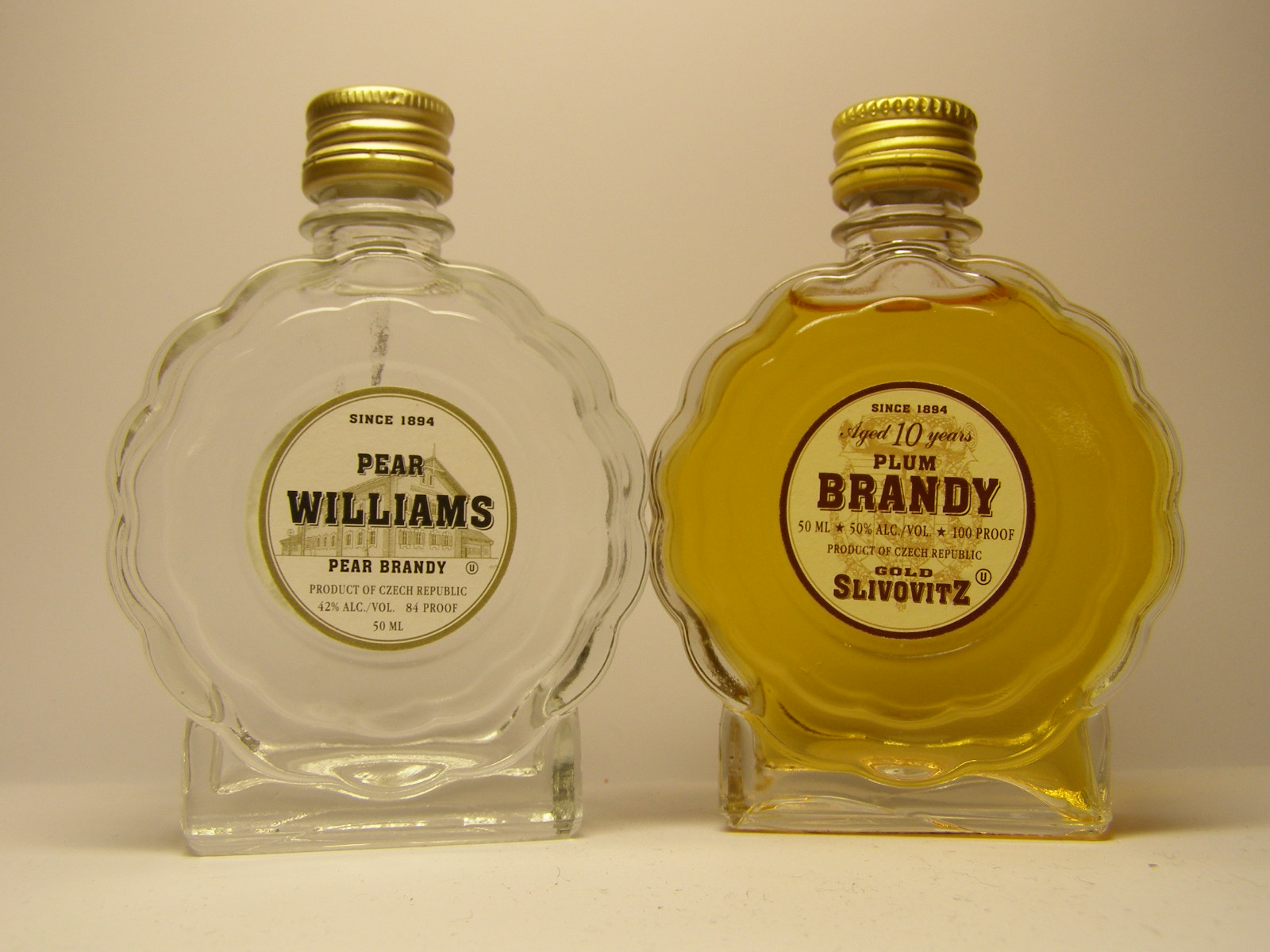 R.JELINEK Pear Williams Brandy - Gold Slivovitz Brandy 10yo