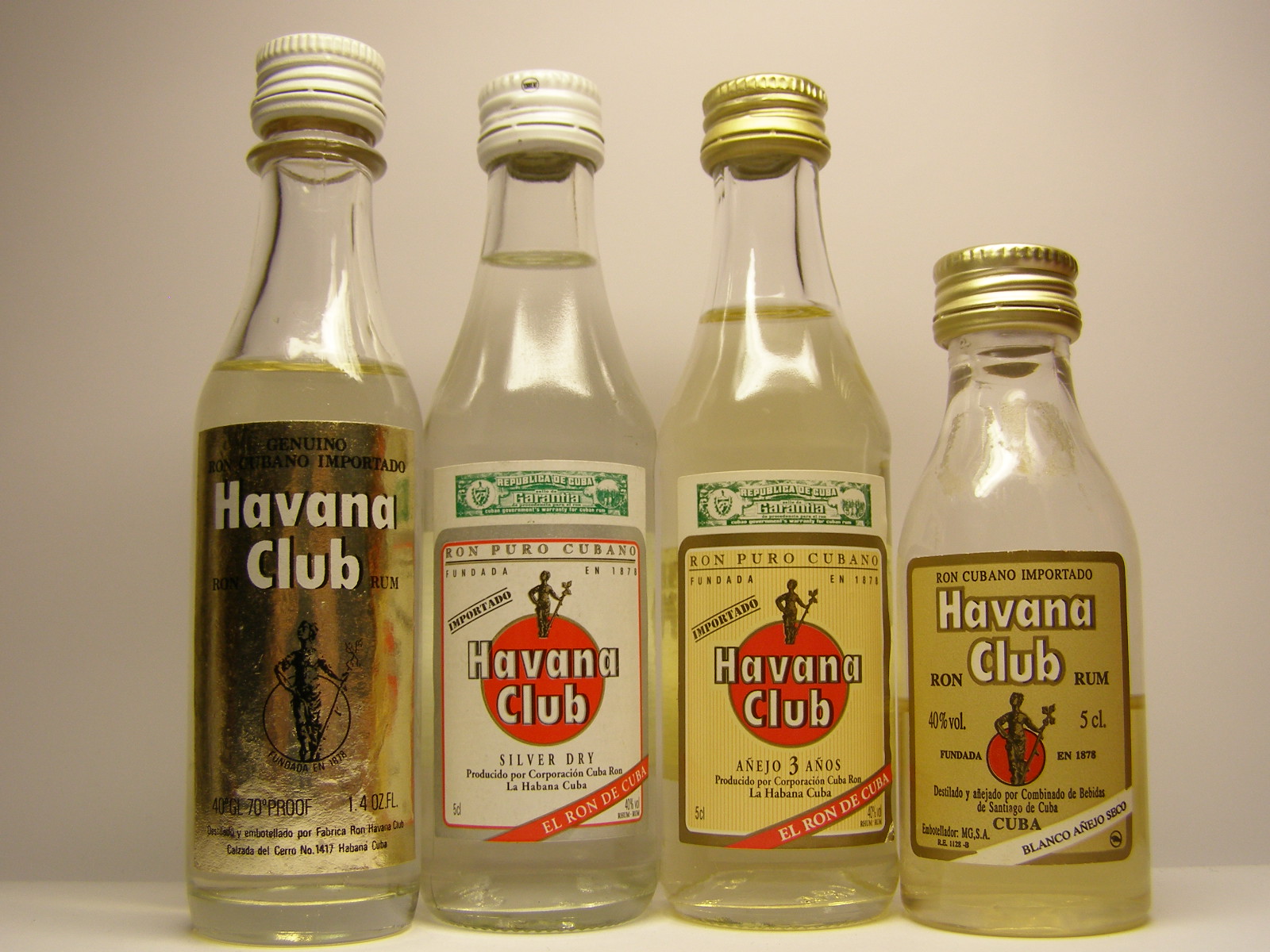 HAVANA CLUB Ron - Silver - 3aňos - BlancoAňejo