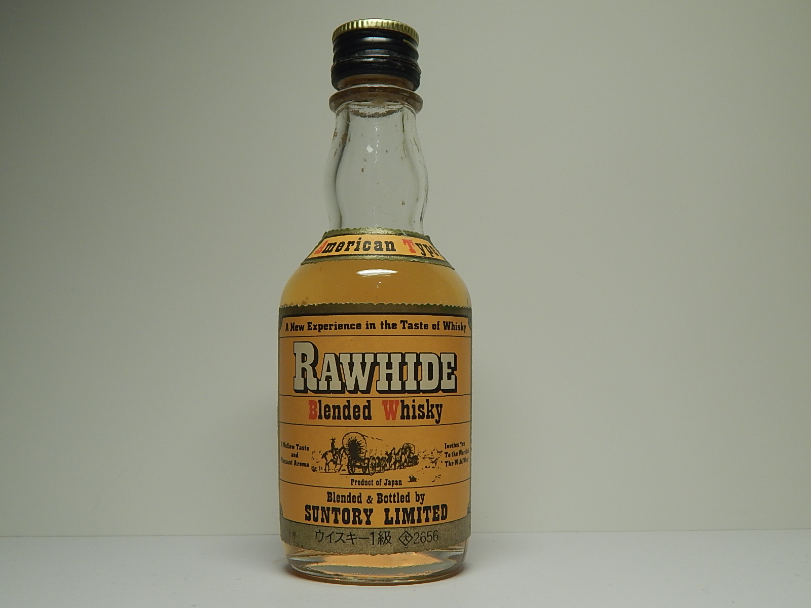 RAWHIDE American Type Blended Whisky